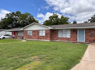 290 N Barker St, Stephenville, TX 76401