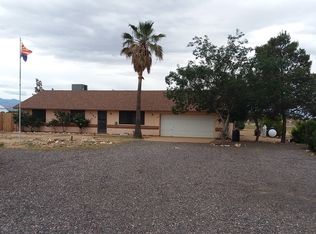 5760 W Abrigo Dr, Golden Valley, AZ 86413