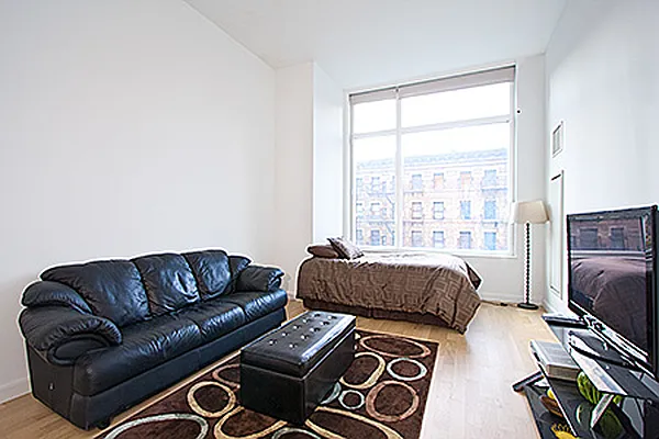 Rented by New York Residence | media 17