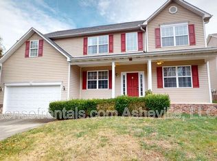 38 Yorktown Cir, Arden, NC 28704