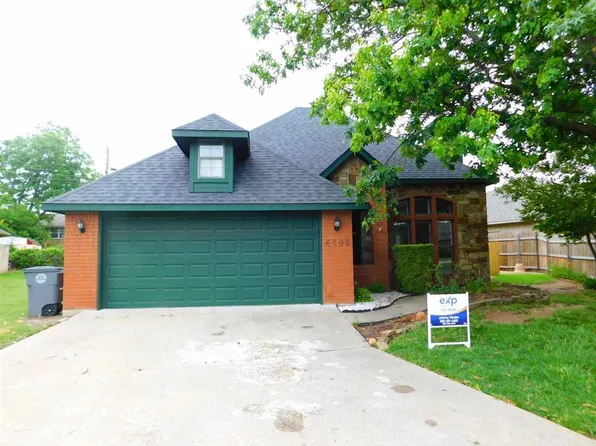 6602 NW Creekside Ct, Lawton, OK 73505