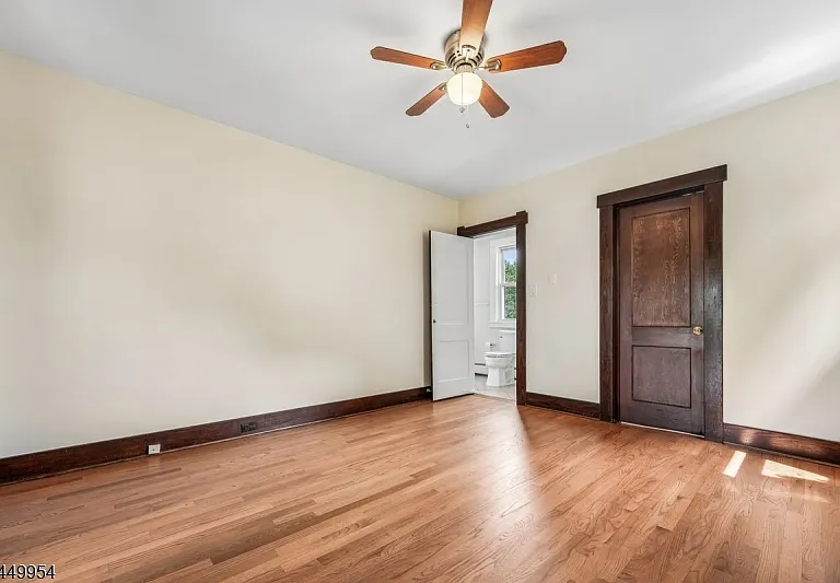 21 Broughton Ave #1 — Photo 10