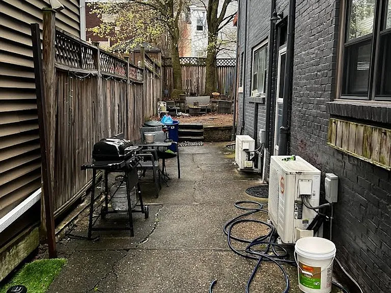1014 Bradish St — Photo 15