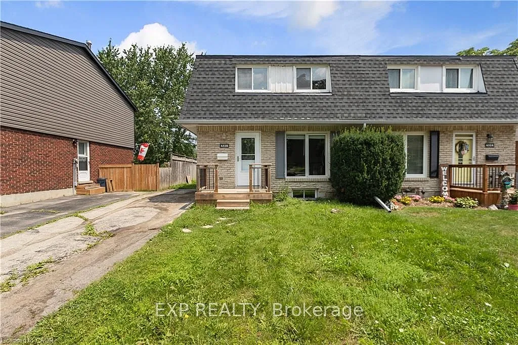 4 bed, $2,600 — Photo 2