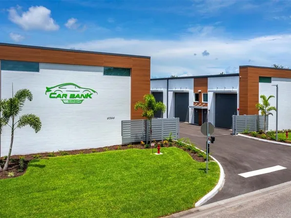 6566 Palmer Park Cir Unit 1, Sarasota, FL 34238