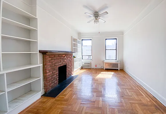 Rented by Kahen Properties | media 9