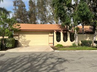 5515 Apple Orchard Ln, Riverside, CA 92506