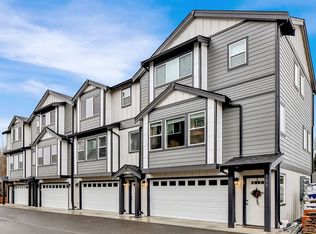 1825 Eastgate Loop UNIT 104, Ferndale, WA 98248