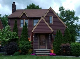 305 E 214th St, Euclid, OH 44123