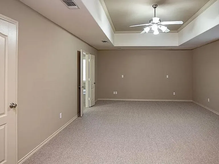 202 Crosswind Dr — Photo 8