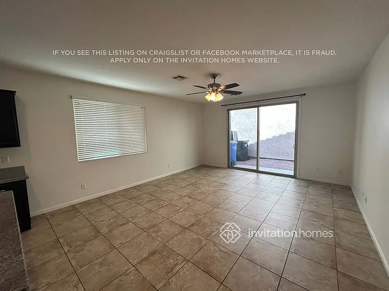 1370 S Ponderosa Dr — Photo 2