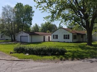 3310 Marine Dr, Anderson, IN 46013