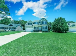 110 Golf Club Dr, Elizabeth City, NC 27909