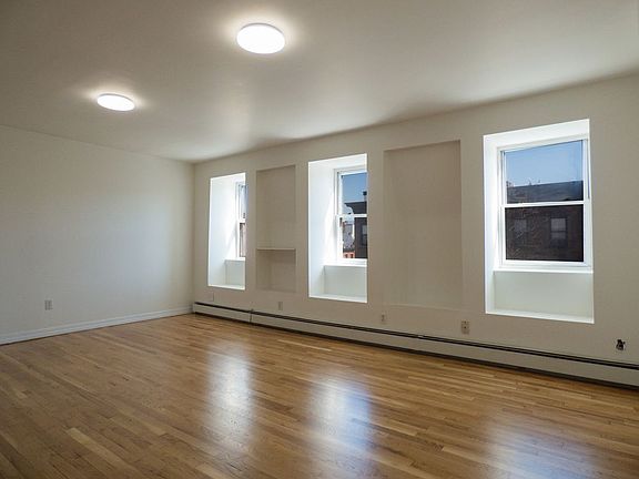 3rd image of 484 5th Ave APT 4
