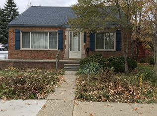 24465 Phlox Ave, Eastpointe, MI 48021