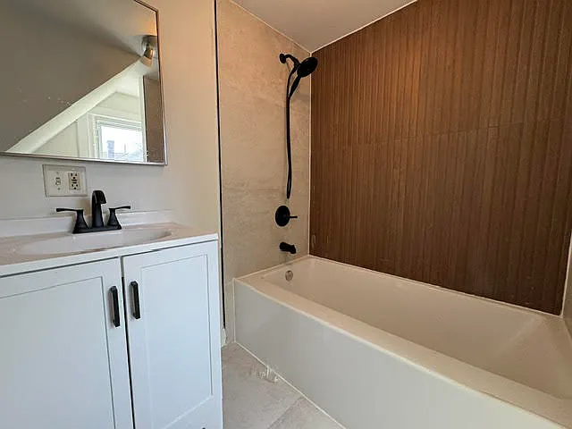 12 Edmunds Ln — Photo 9