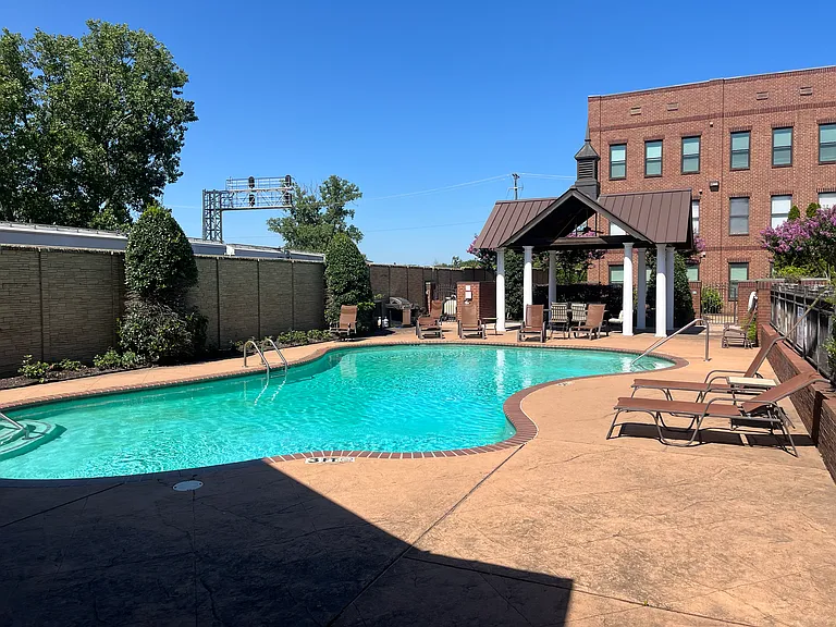 730 Litty Ct — Photo 8