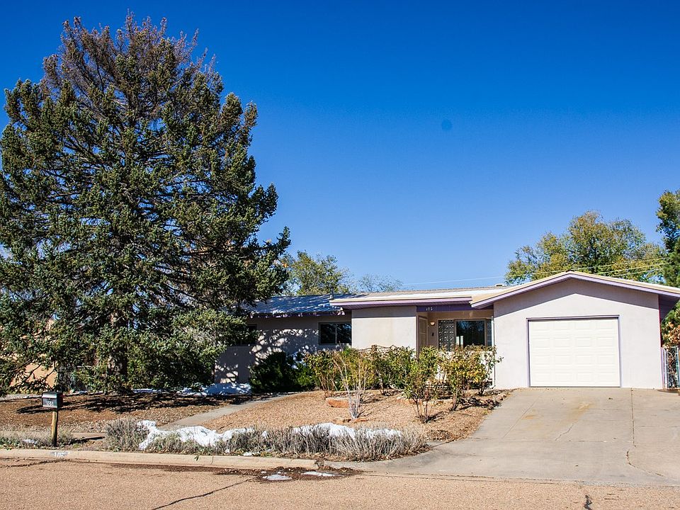 1st image of 105 La Placita Cir
