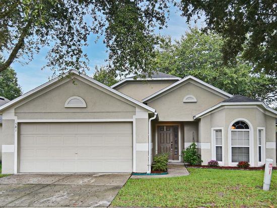 581 Blue Water Ave, Orange City, FL 32763