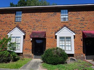 1318 Hooker Rd APT 8, Greenville, NC 27834