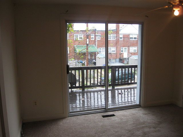 2nd image of 4743 Chatford Ave