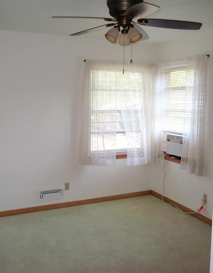 2 bed, 800 sqft, $873 — Photo 2