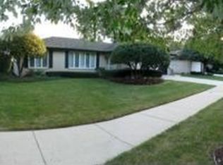 7633 Cashew Dr, Orland Park, IL