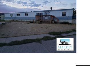 420 Ash St, Rawlins, WY 82301