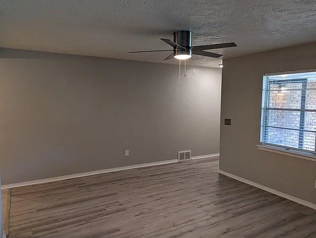 4205 N Nicklas Ave — Photo 11
