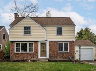 66 Bissell Dr, Amherst, NY 14226