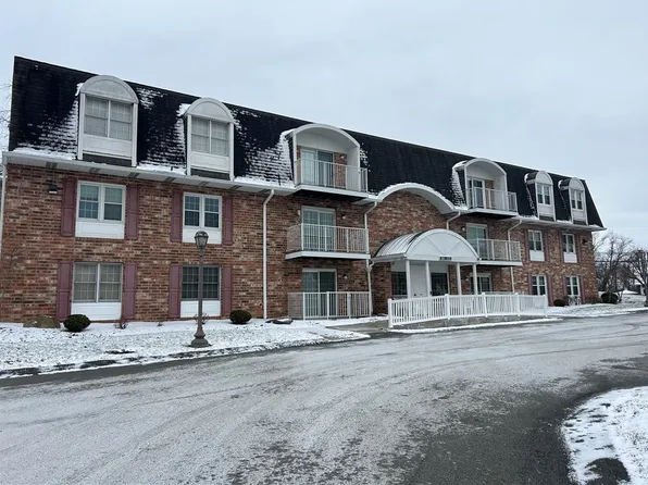 308 Clubhouse Dr S, Washington, PA 15301