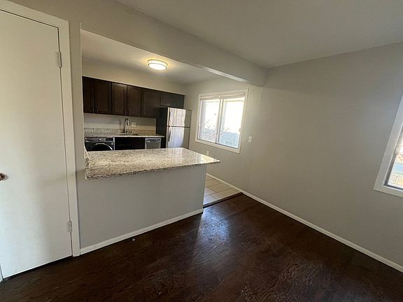 4th image of 2492 N Murray Ave #209