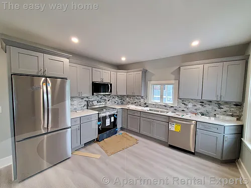 146 Highland Ave #4 Photo 1