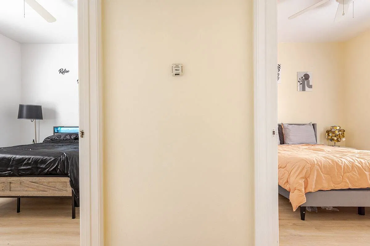 2 bed, 700 sqft, $2,900 — Photo 4