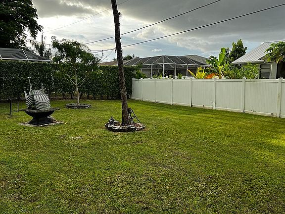 5th image of 10611 Wood Ibis Ave