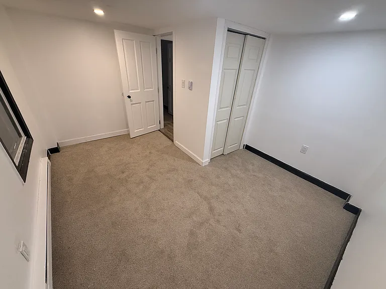 298 Naubuc Ave #2 — Photo 12
