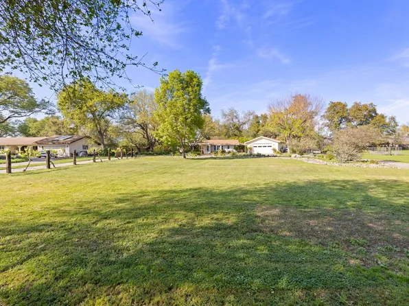 3361 Clayton Ln, Loomis, CA 95650