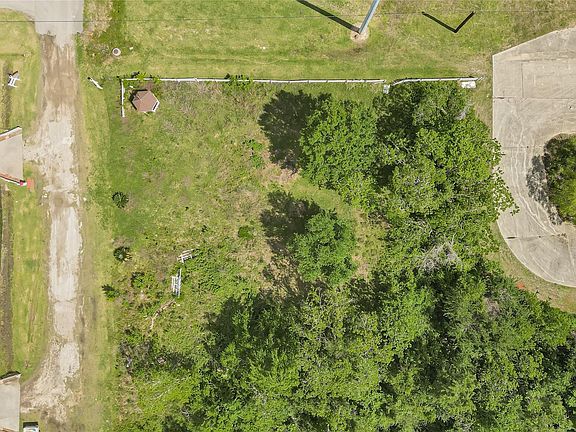 2nd image of 301 N 13th St