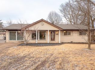 1005 Southgate Dr, Belleville, IL