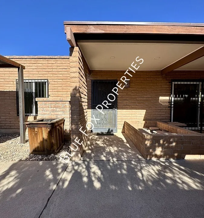 8825 E Old Spanish Trl