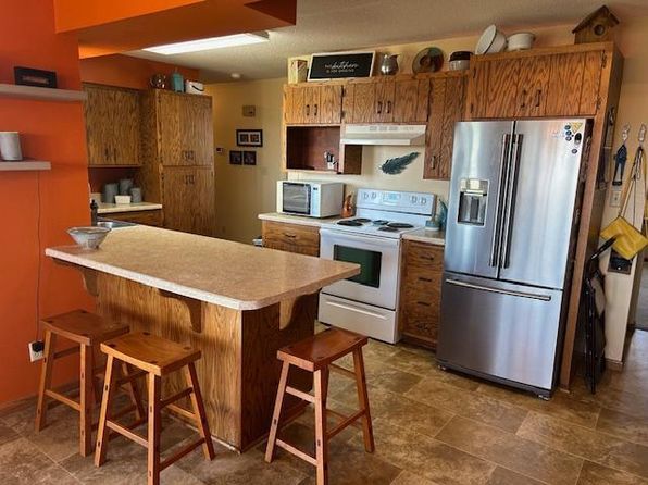 123 Century Dr, Minneota, MN 56264