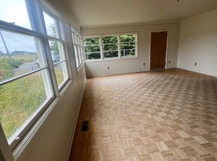 851 Pine Hill Rd, Eureka, CA 95503