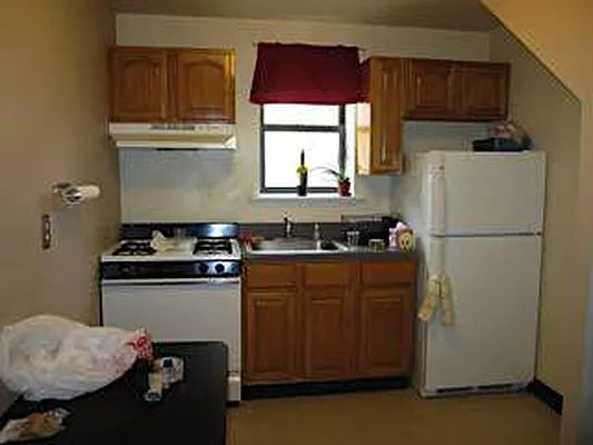 Rented by RV Realty | media 9