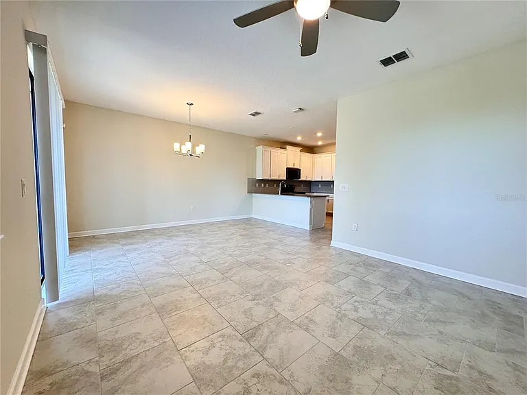 1252 Royal Saint George Blvd — Photo 5