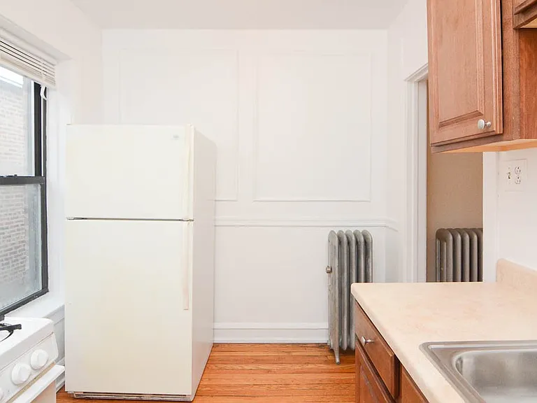 2649 N Spaulding Ave #W4 — Photo 4