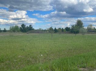 96 Fairfield Way, Gladwin, MI 48624