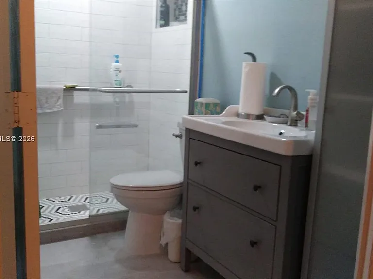 15509 Miami Lakeway N #102 — Photo 5
