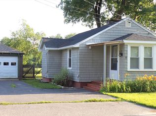 16 Stevens Rd, Augusta, ME 04330