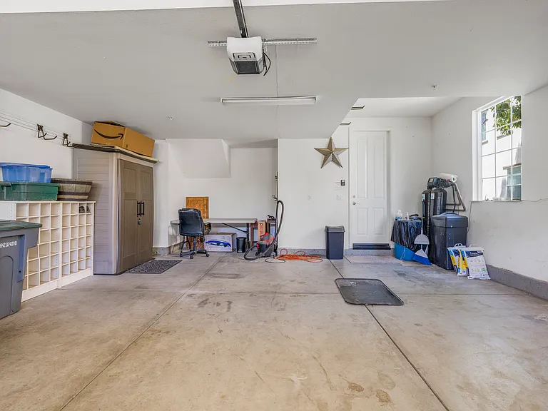 3220 N Ventura Rd — Photo 23