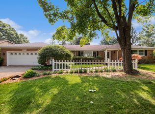 2533 Ridgeview Dr, Kalamazoo, MI 49008